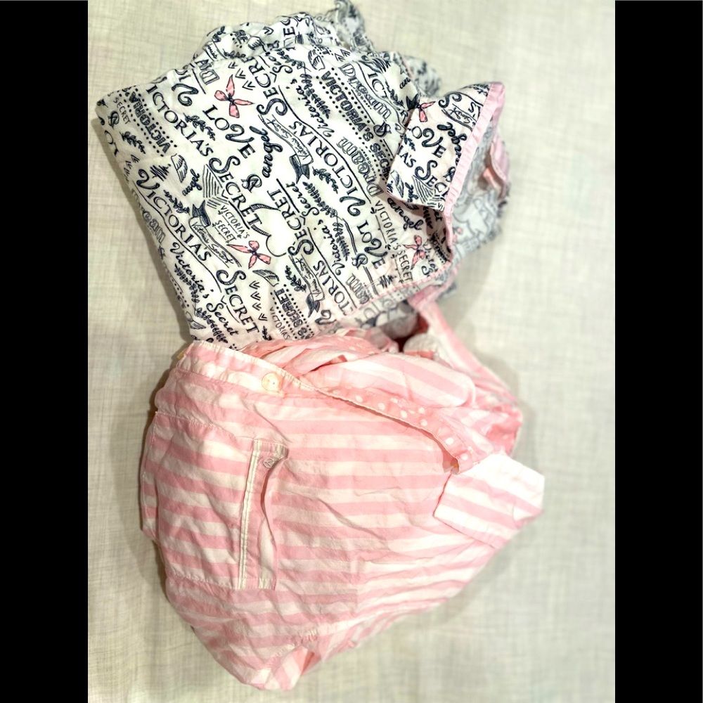Beautiful pajamas, set of 2!